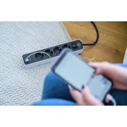 Str�mskinne Forl�ngerd�se med 2 x USB-C oplader og 4 x str�mstik v�lg sort eller sort/hvid