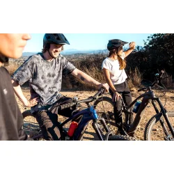 Hjtaler JBL Flip 7 brbar vandtt Bluetooth hjtaler med Pro sound flere farver 